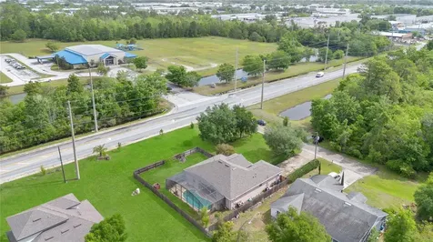 860 Hart Avenue Altamonte Springs FL 32701