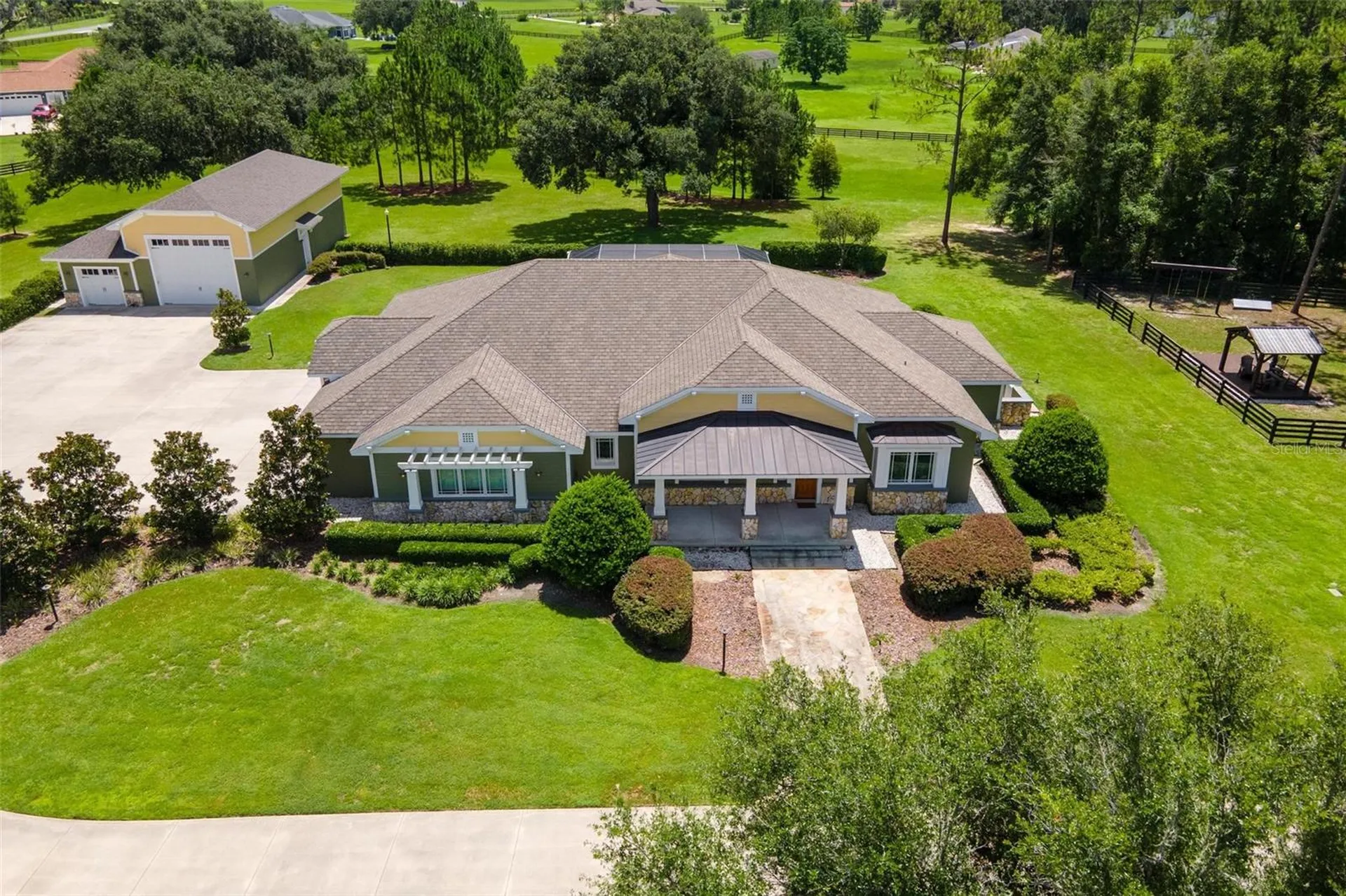 10615 NE 104th Circle Oxford FL 34484