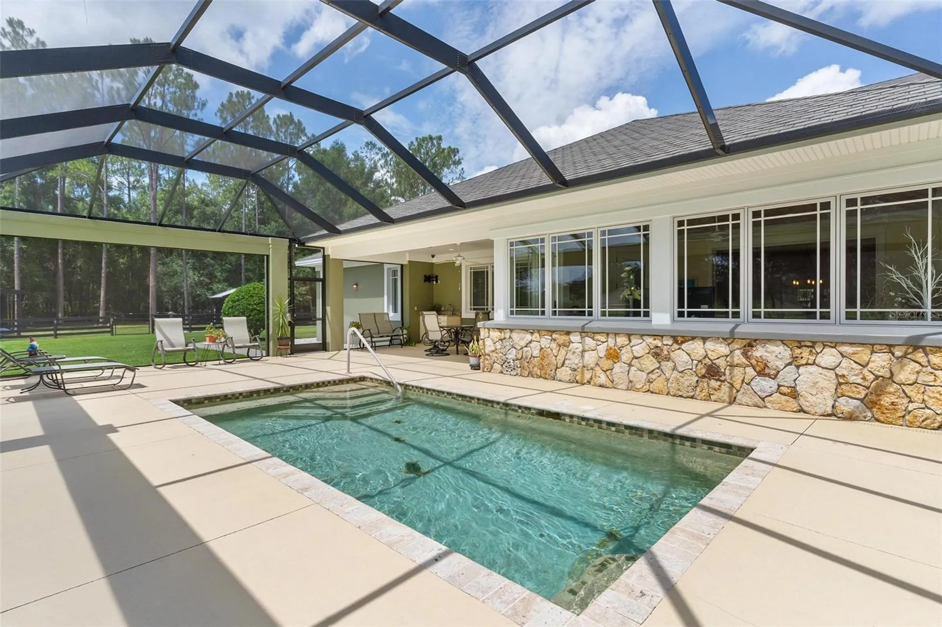 10615 NE 104th Circle Oxford FL 34484
