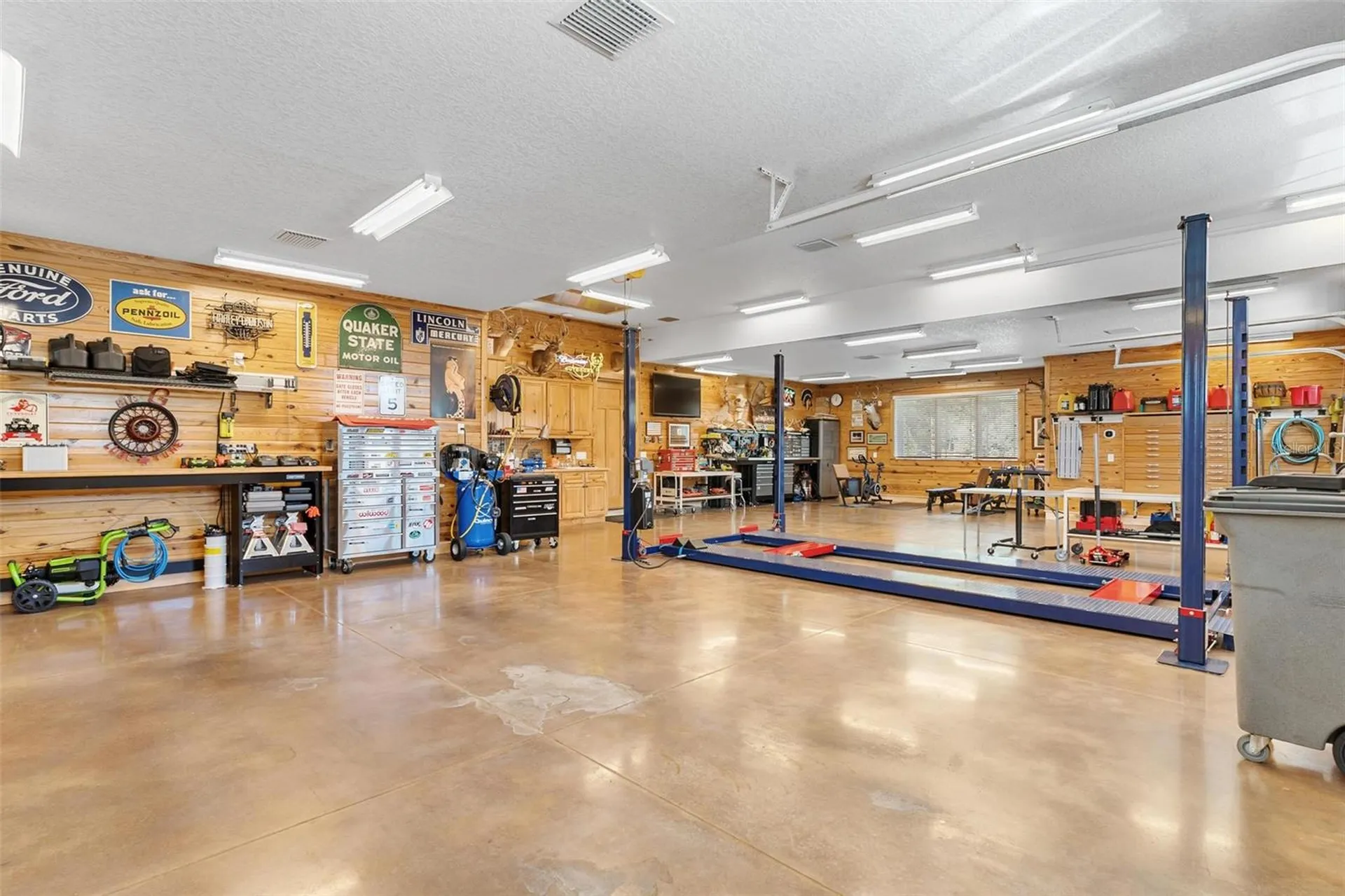 10615 NE 104th Circle Oxford FL 34484