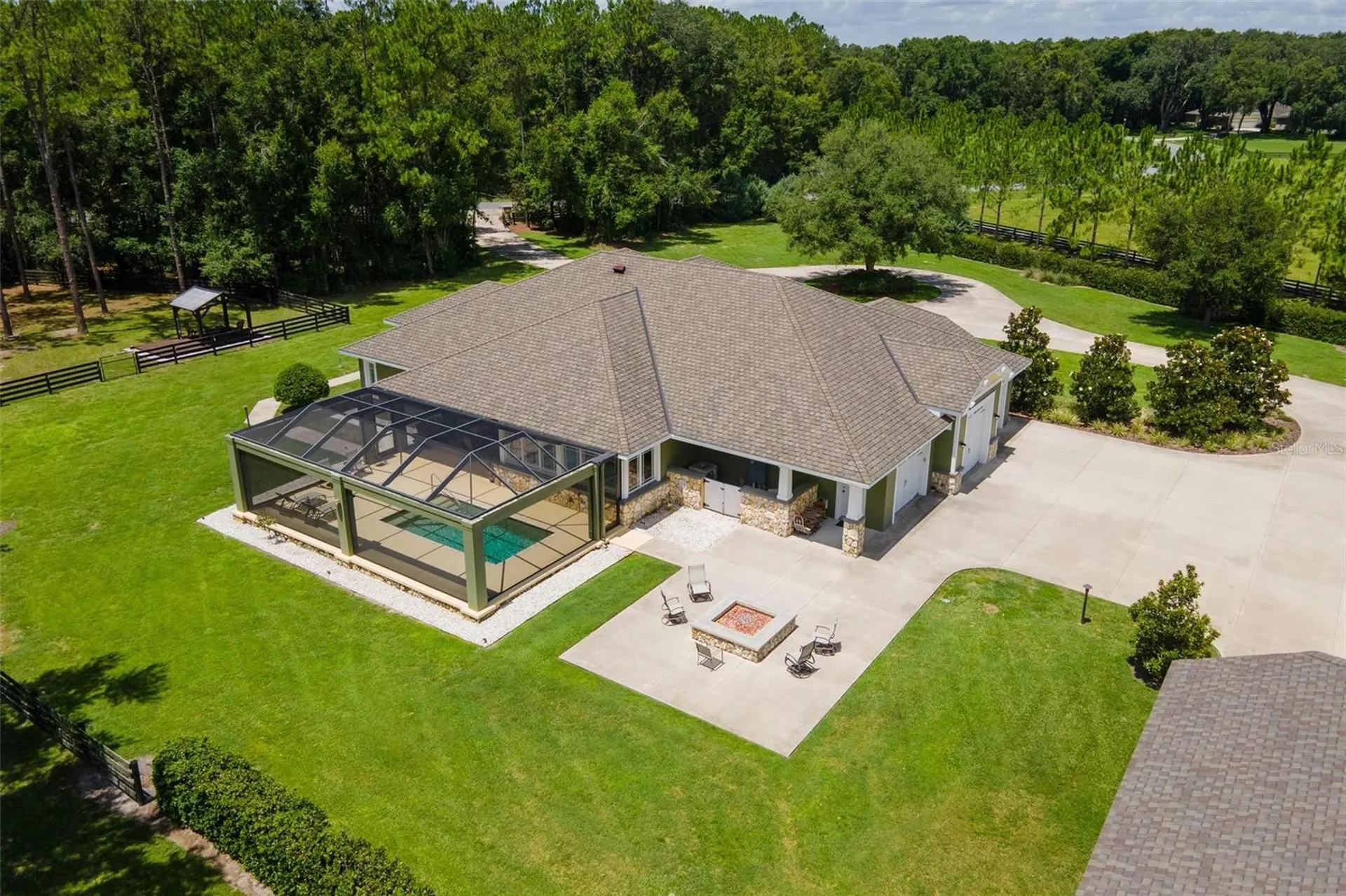 10615 NE 104th Circle Oxford FL 34484