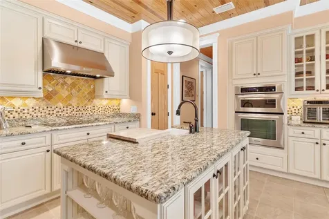 10615 NE 104th Circle Oxford FL 34484