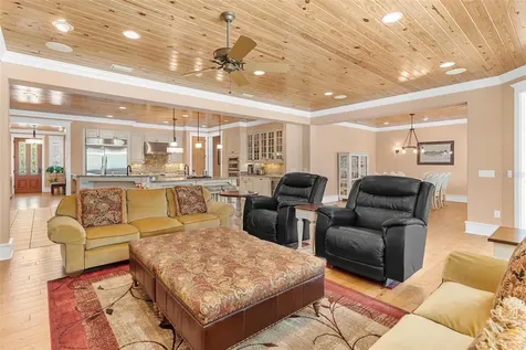 10615 NE 104th Circle Oxford FL 34484