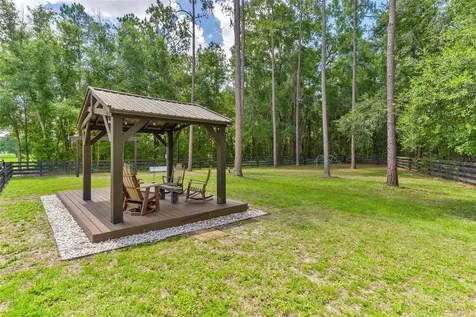 10615 NE 104th Circle Oxford FL 34484