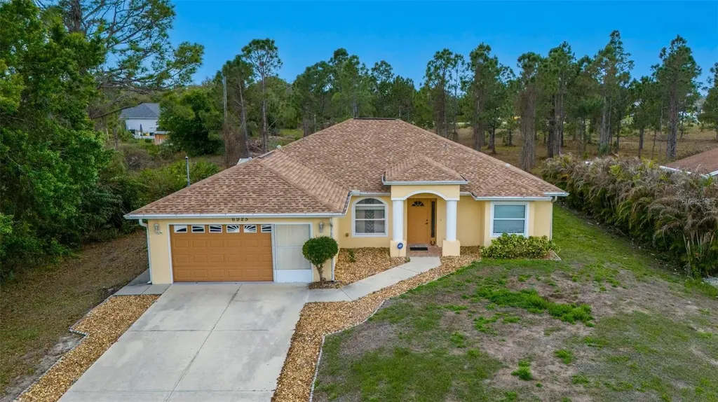 6925 Crock Avenue North Port FL 34291
