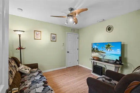 6925 Crock Avenue North Port FL 34291