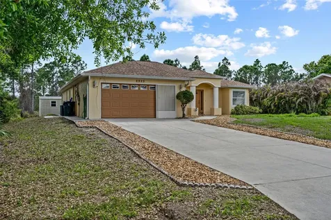 6925 Crock Avenue North Port FL 34291