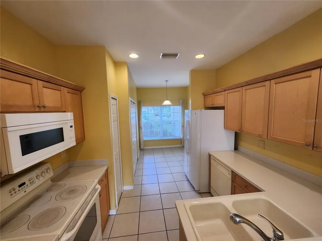 11076 Winter Crest Drive Riverview FL 33569