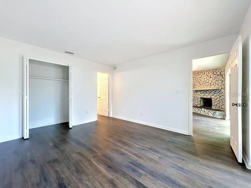 5214 2nd Street Orlando FL 32810