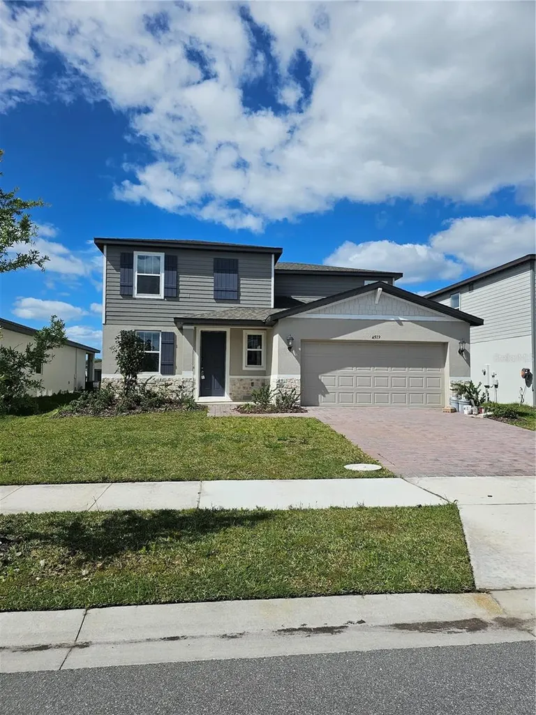 4519 Windy Oak Way St Cloud FL 34772