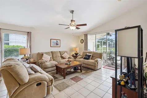 228 Troon Circle Davenport FL 33897