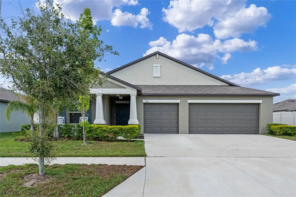 1555 Colding Drive Ruskin FL 33570