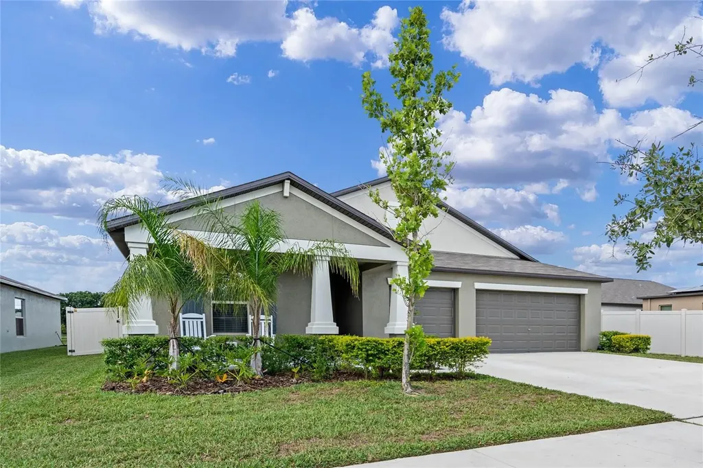 1555 Colding Drive Ruskin FL 33570