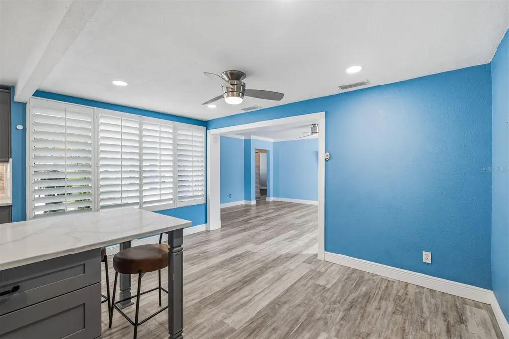 1224 80th Avenue N St Petersburg FL 33702