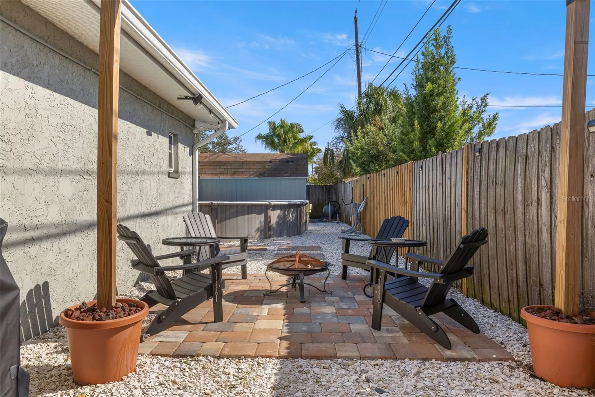 1224 80th Avenue N St Petersburg FL 33702
