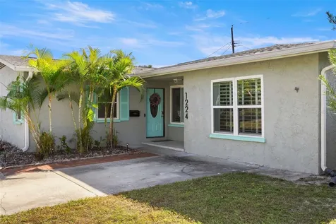 1224 80th Avenue N St Petersburg FL 33702