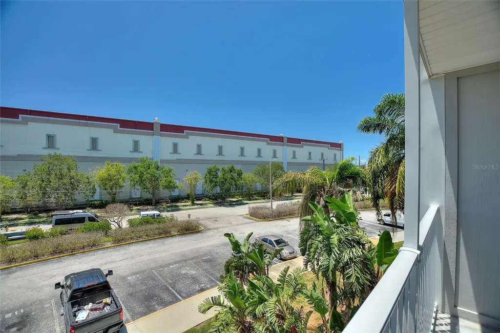 3315 58th Avenue S St Petersburg FL 33712