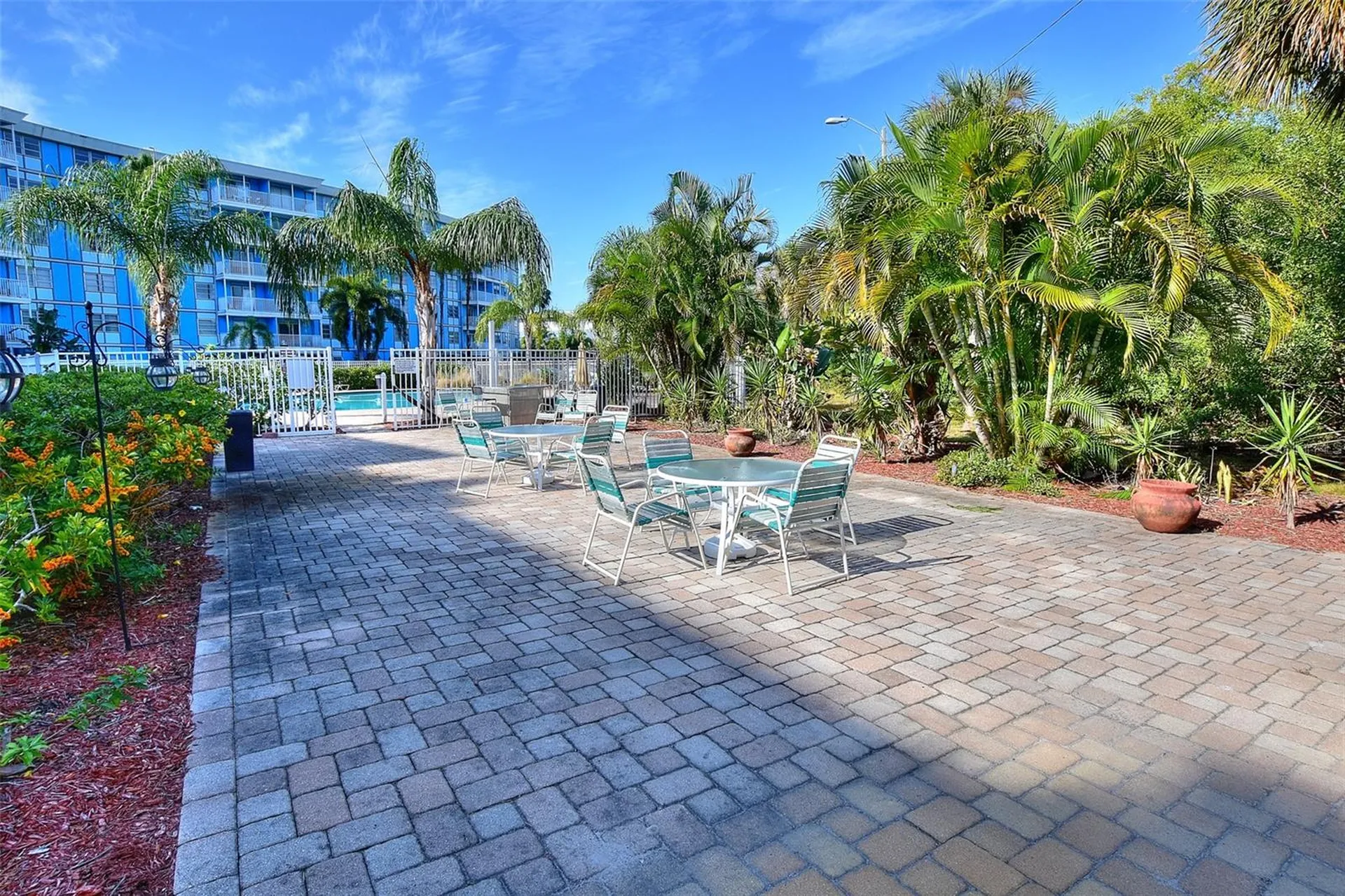 3315 58th Avenue S St Petersburg FL 33712
