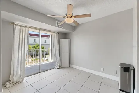 3315 58th Avenue S St Petersburg FL 33712