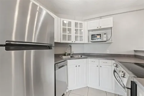 3315 58th Avenue S St Petersburg FL 33712