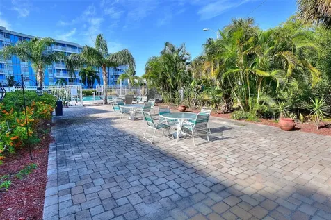 3315 58th Avenue S St Petersburg FL 33712