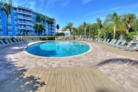 3315 58th Avenue S St Petersburg FL 33712