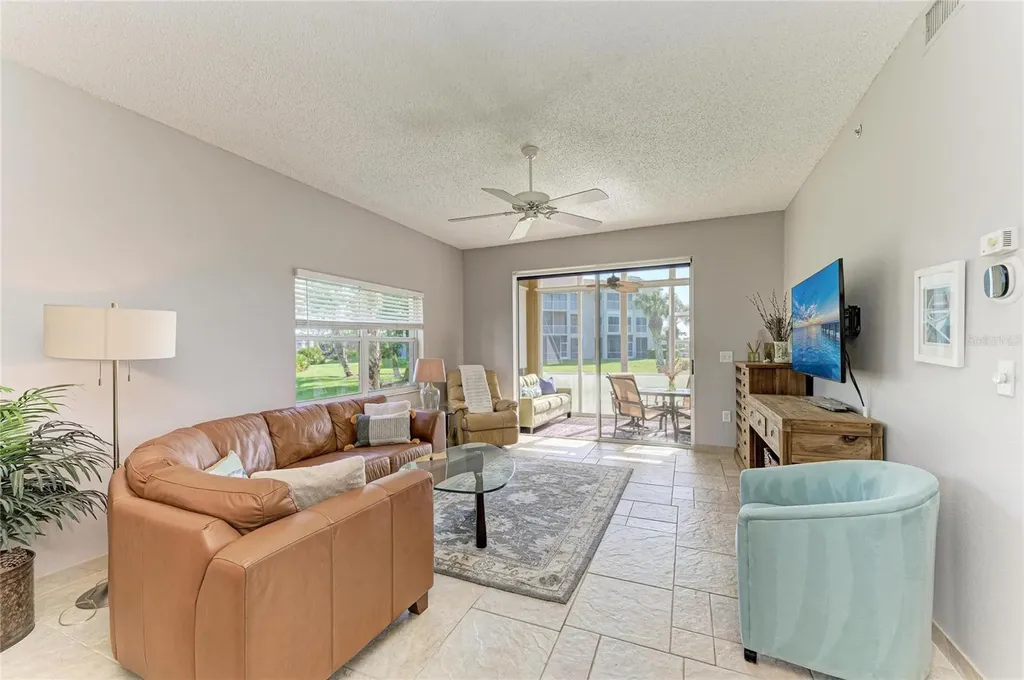 9620 Club South Circle Sarasota FL 34238