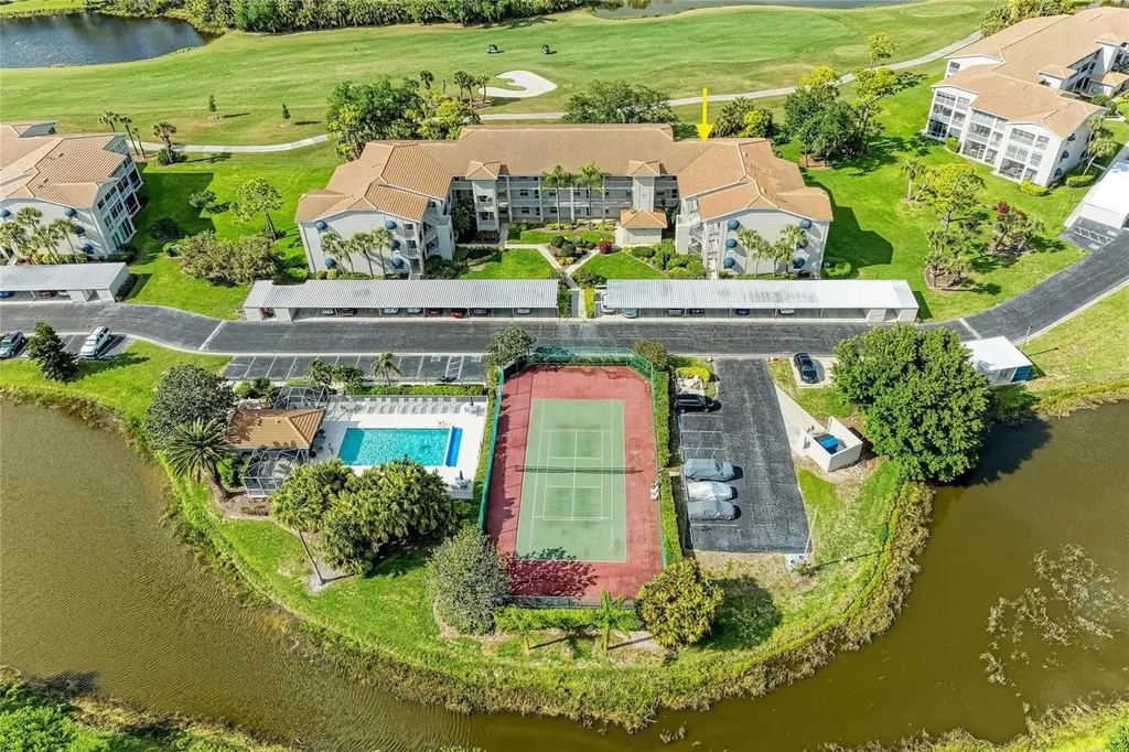 9620 Club South Circle Sarasota FL 34238