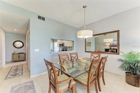 9620 Club South Circle Sarasota FL 34238