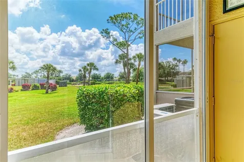 9620 Club South Circle Sarasota FL 34238