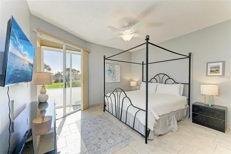 9620 Club South Circle Sarasota FL 34238