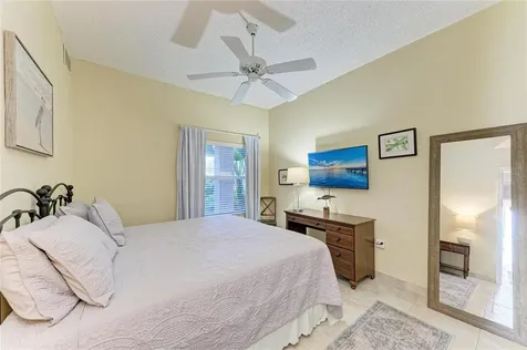 9620 Club South Circle Sarasota FL 34238