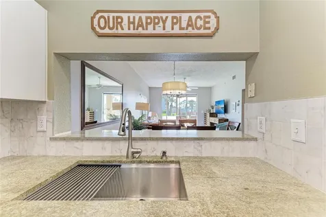 9620 Club South Circle Sarasota FL 34238