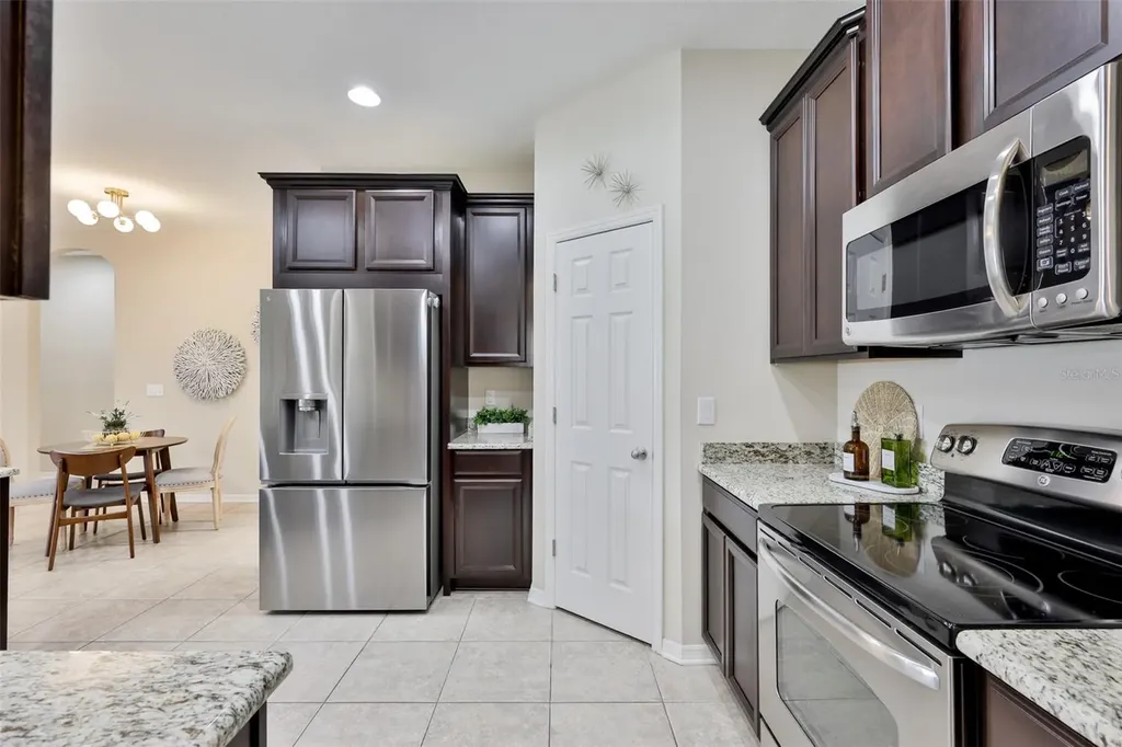 7116 Harvest Glen Lane Riverview FL 33578