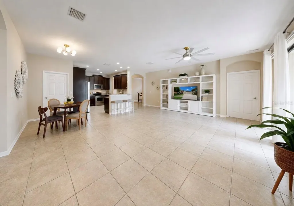 7116 Harvest Glen Lane Riverview FL 33578