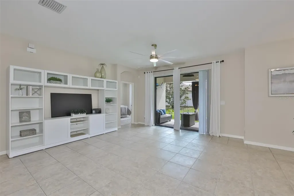 7116 Harvest Glen Lane Riverview FL 33578