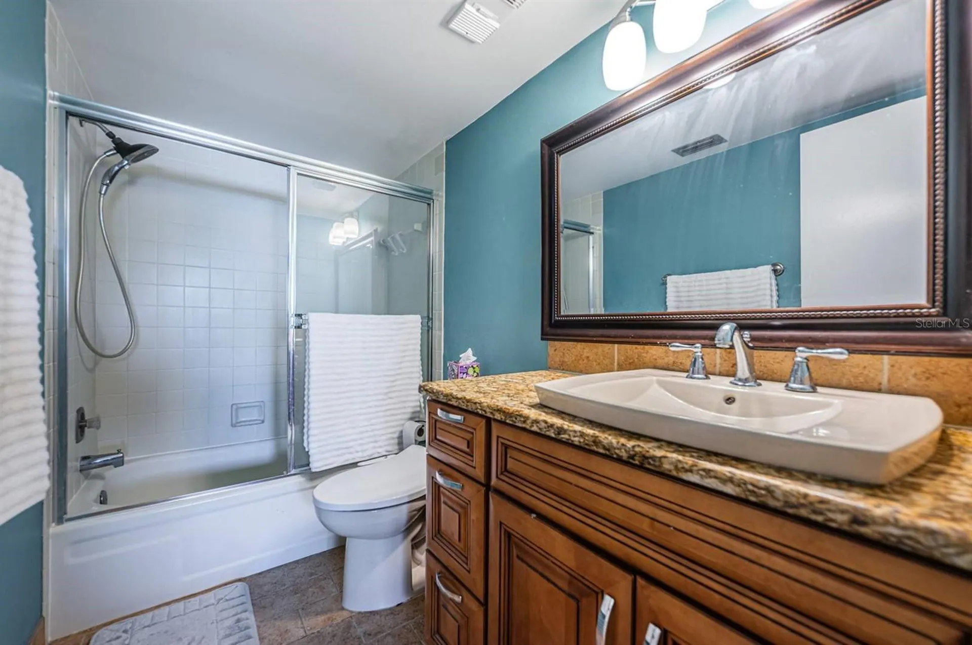 6295 Bahia Del Mar Circle St Petersburg FL 33715