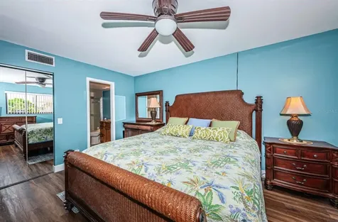 6295 Bahia Del Mar Circle St Petersburg FL 33715