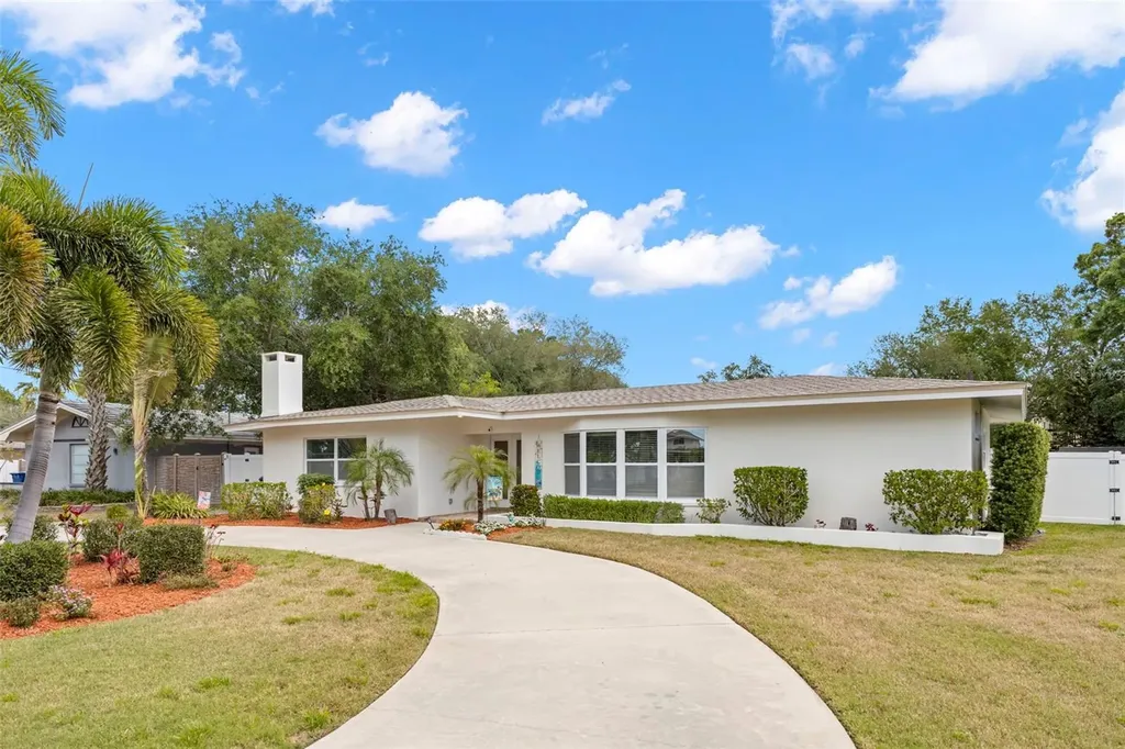 125 Carlyle Drive Palm Harbor FL 34683