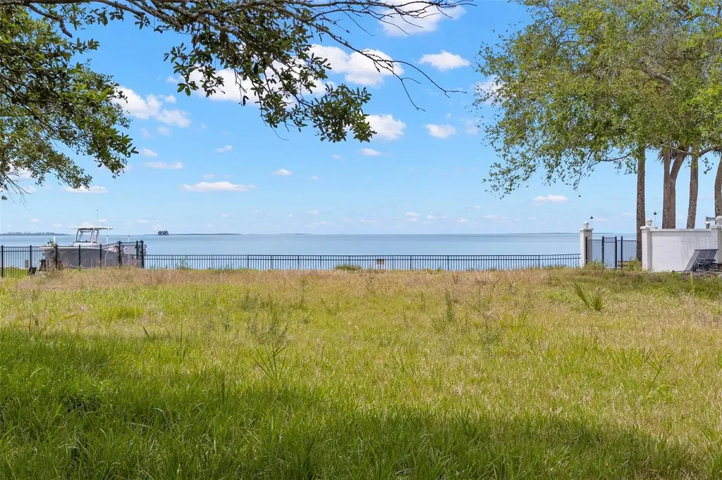 125 Carlyle Drive Palm Harbor FL 34683