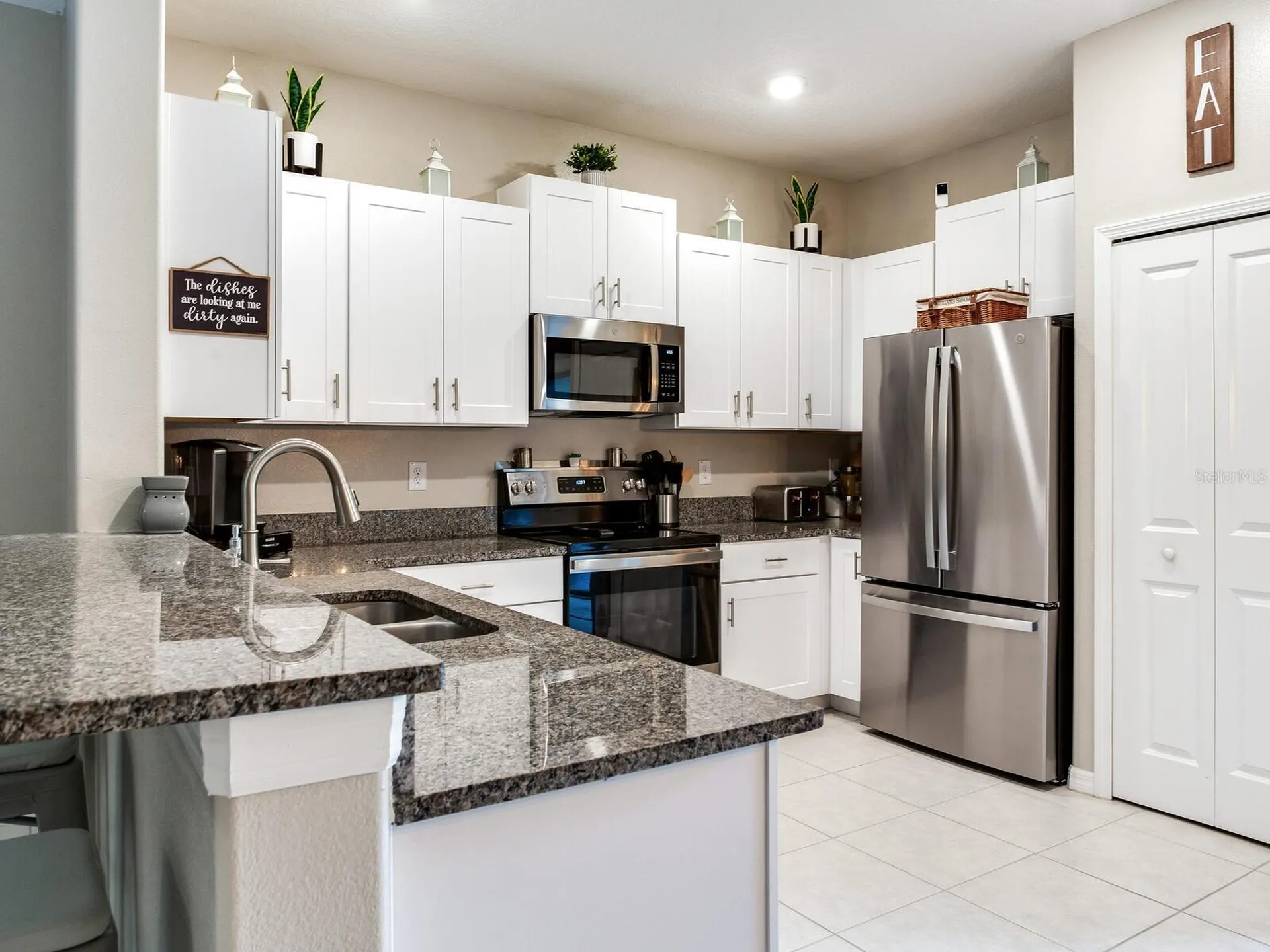 2561 Charlan Court Holiday FL 34690