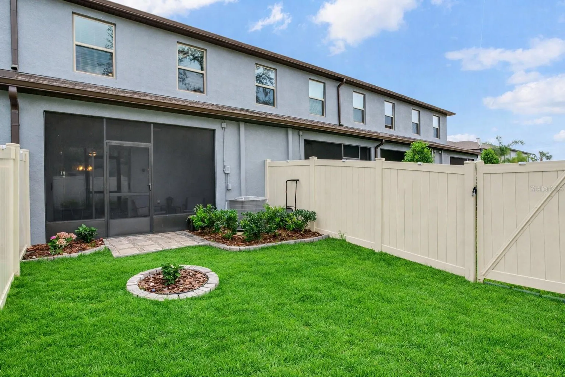 2561 Charlan Court Holiday FL 34690