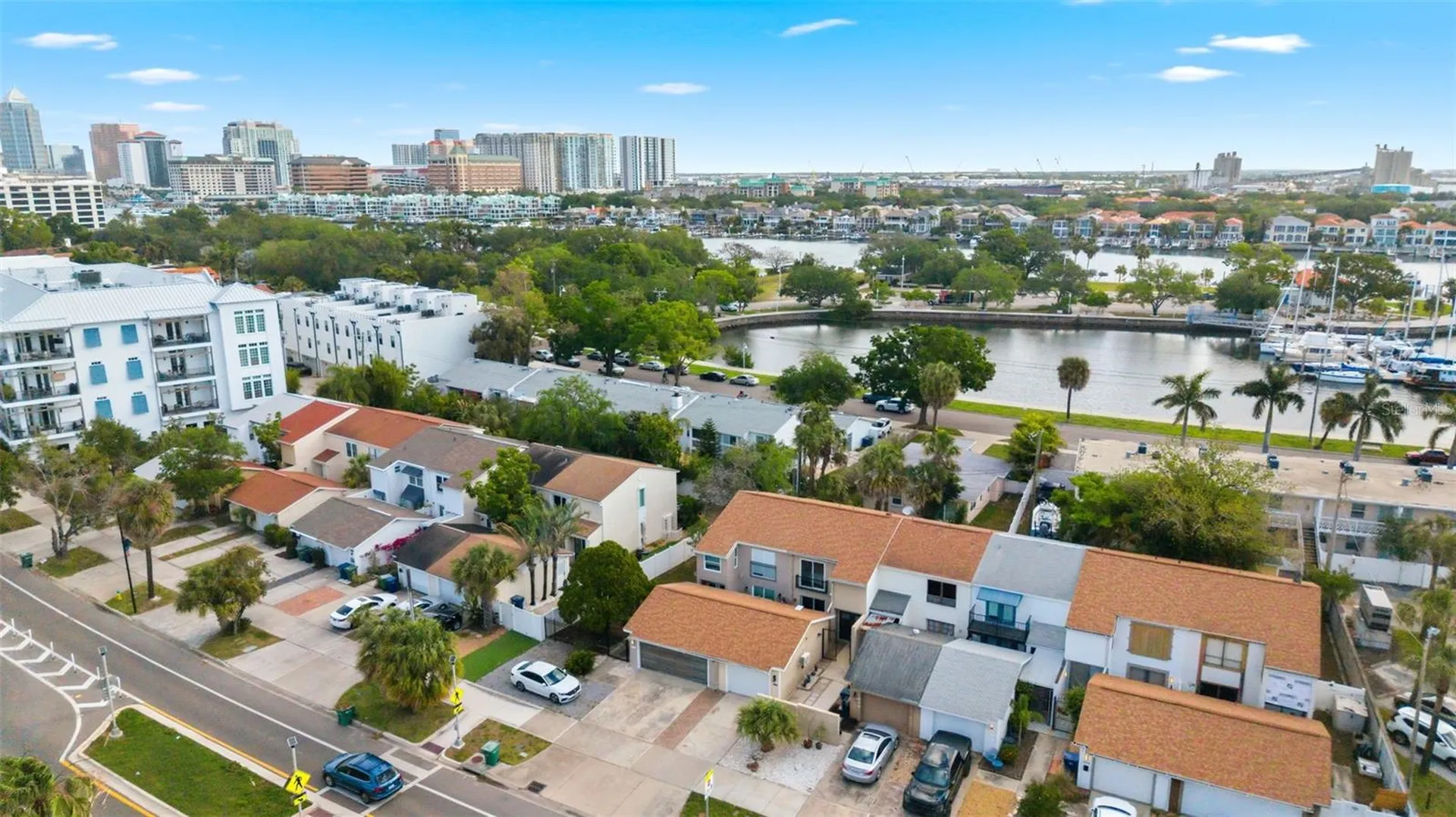 105 E Davis Boulevard Tampa FL 33606