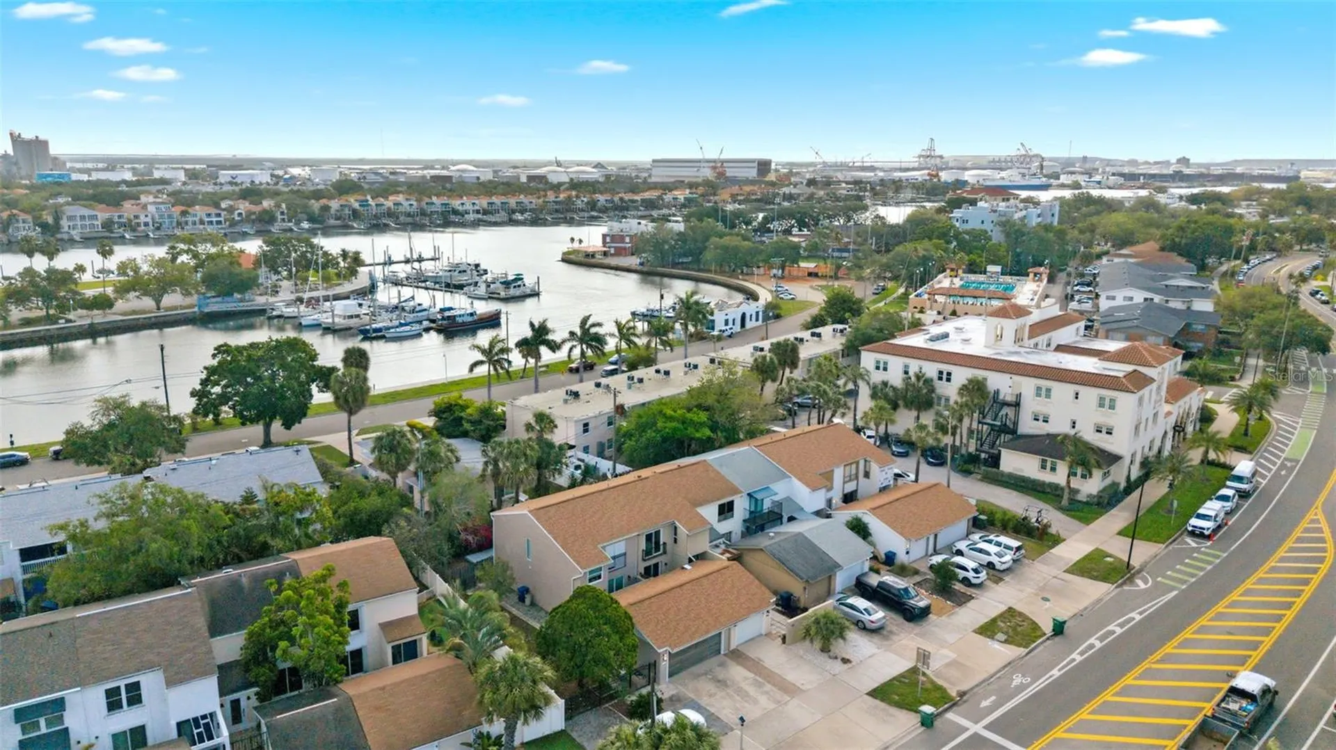 105 E Davis Boulevard Tampa FL 33606