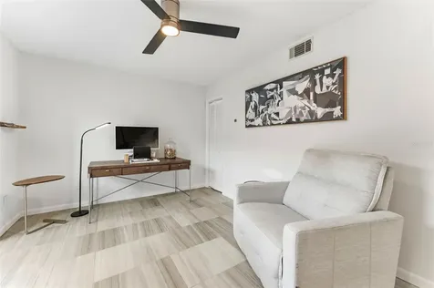 105 E Davis Boulevard Tampa FL 33606