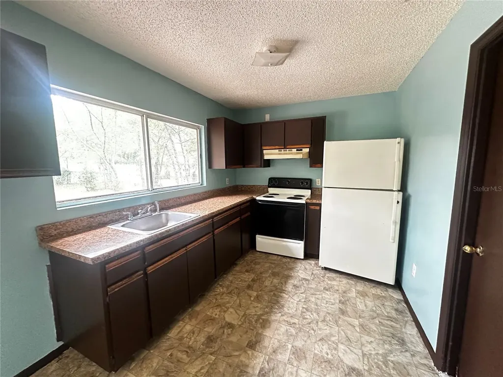 417 Water Road Ocala FL 34472