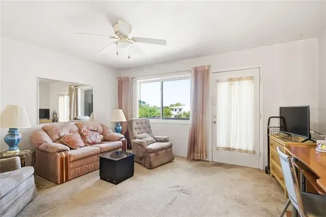 8126 112th Street Seminole FL 33772