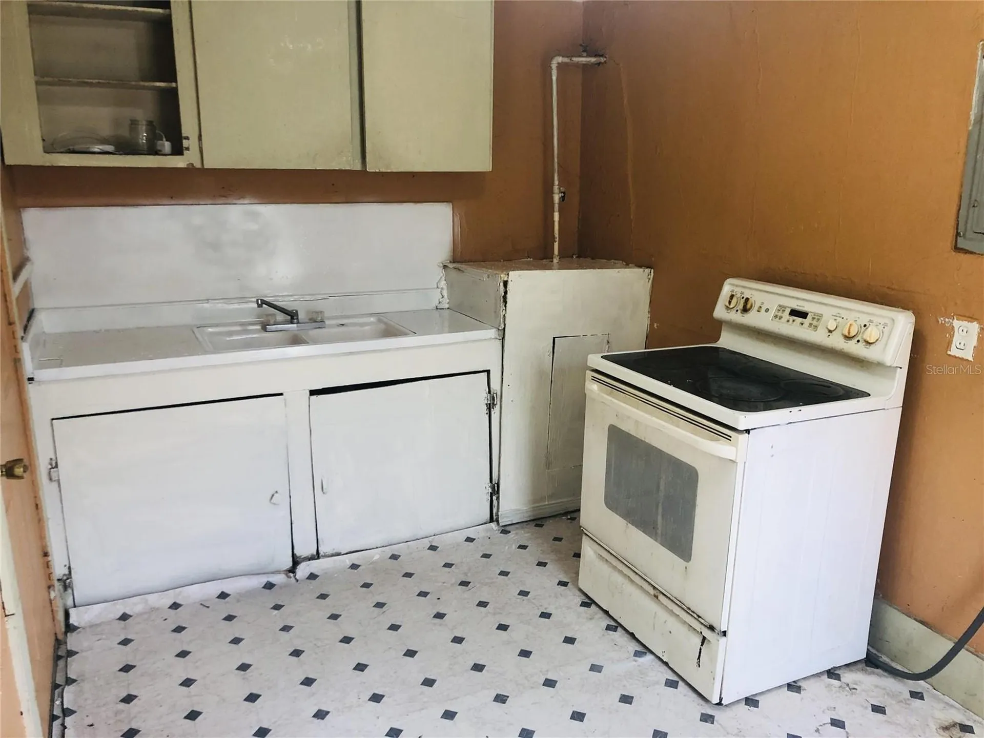 2551 Calvin Street Jacksonville FL 32204