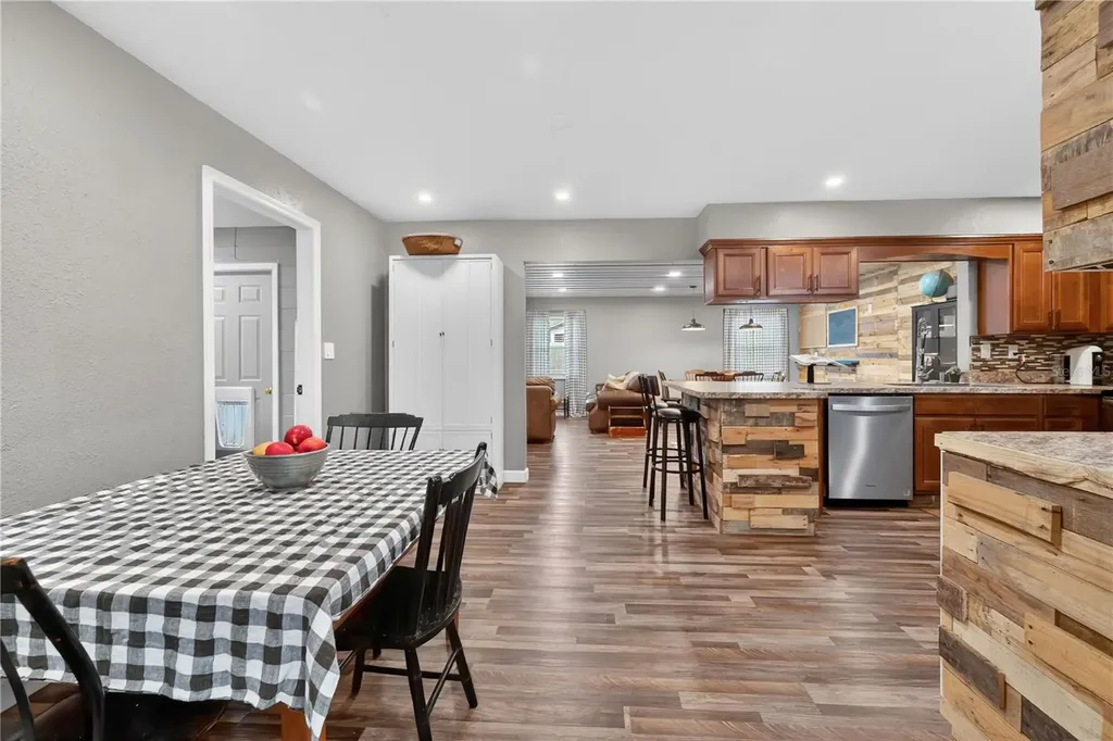 4556 S Remington Road Lakeland FL 33813
