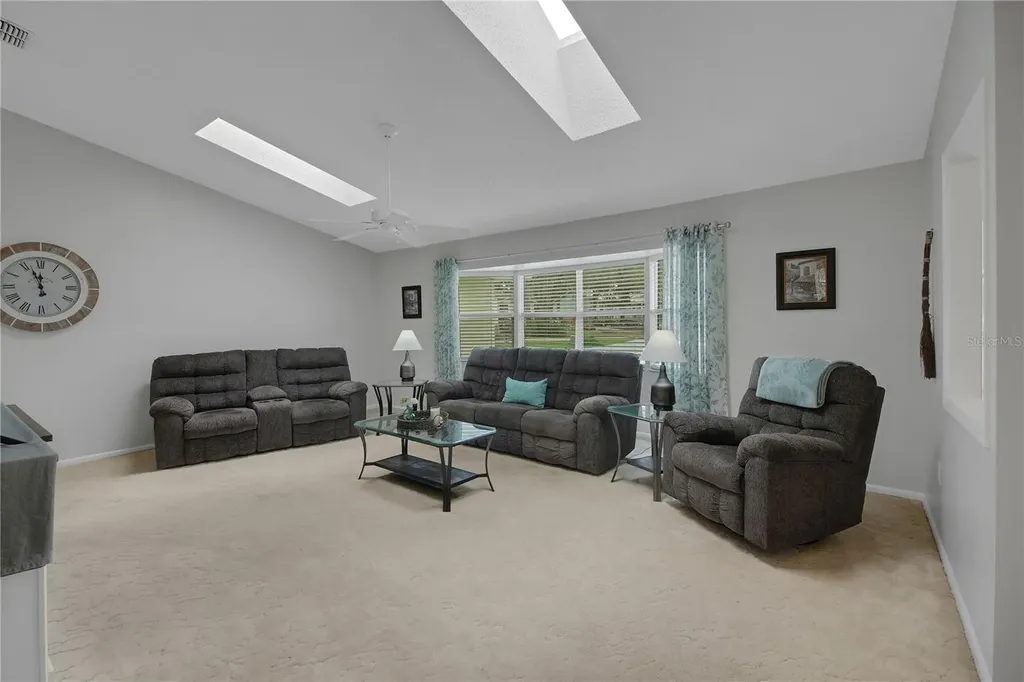 335 River Glass Court Leesburg FL 34788